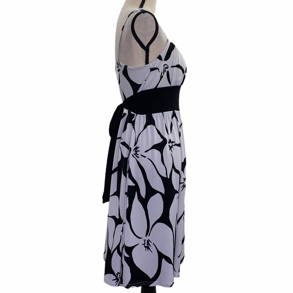 WRAPPER Black White Floral Mini Dress Size Large - Picture 5 of 13